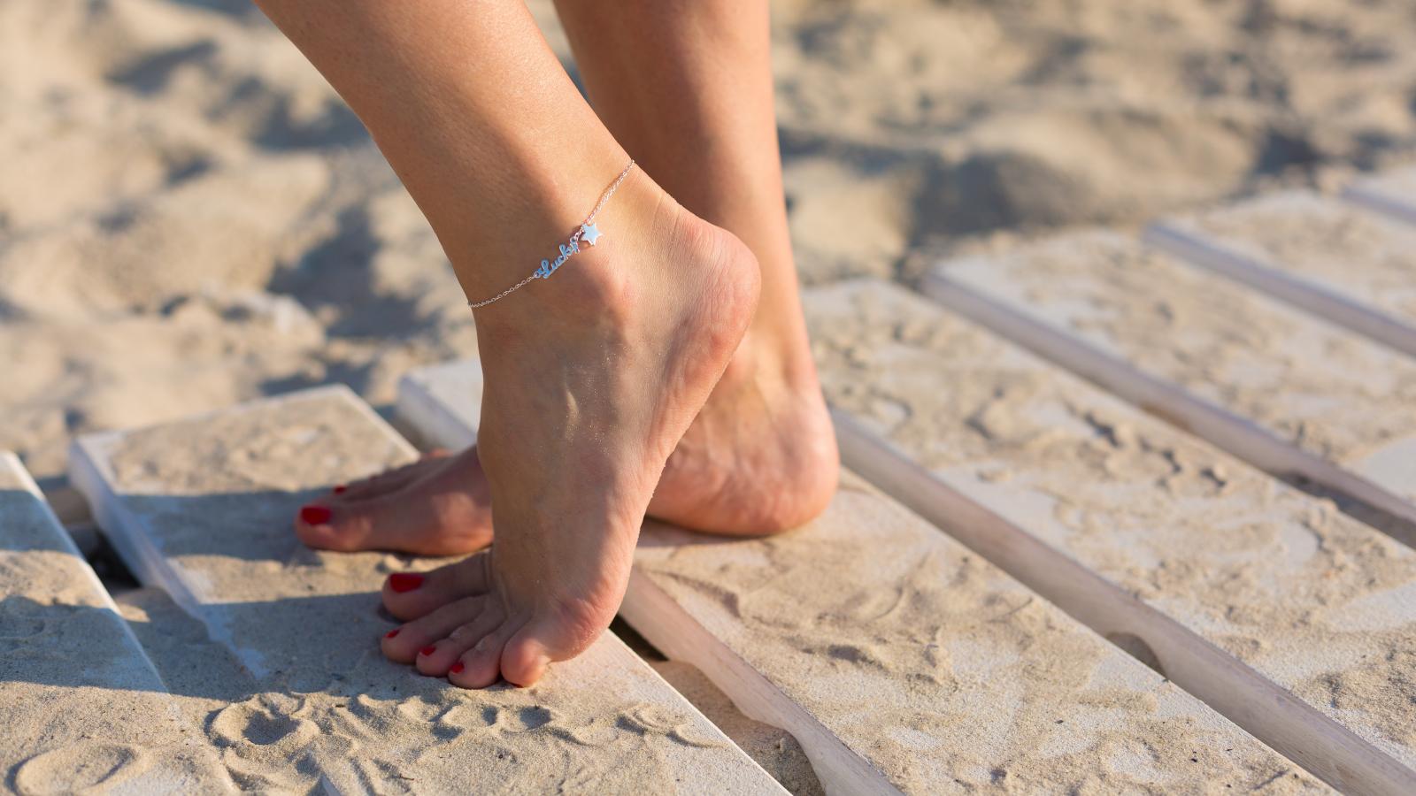 banner of An Anklet Can Be the Finishing Touch on the Perfect Outfit